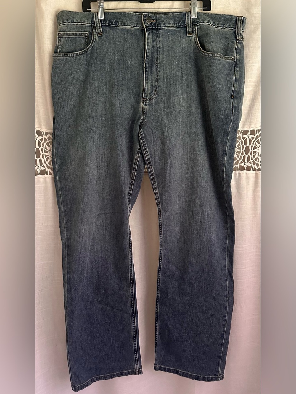 Carhartt Men's Straight-Leg Jeans in Medium Blue Wash